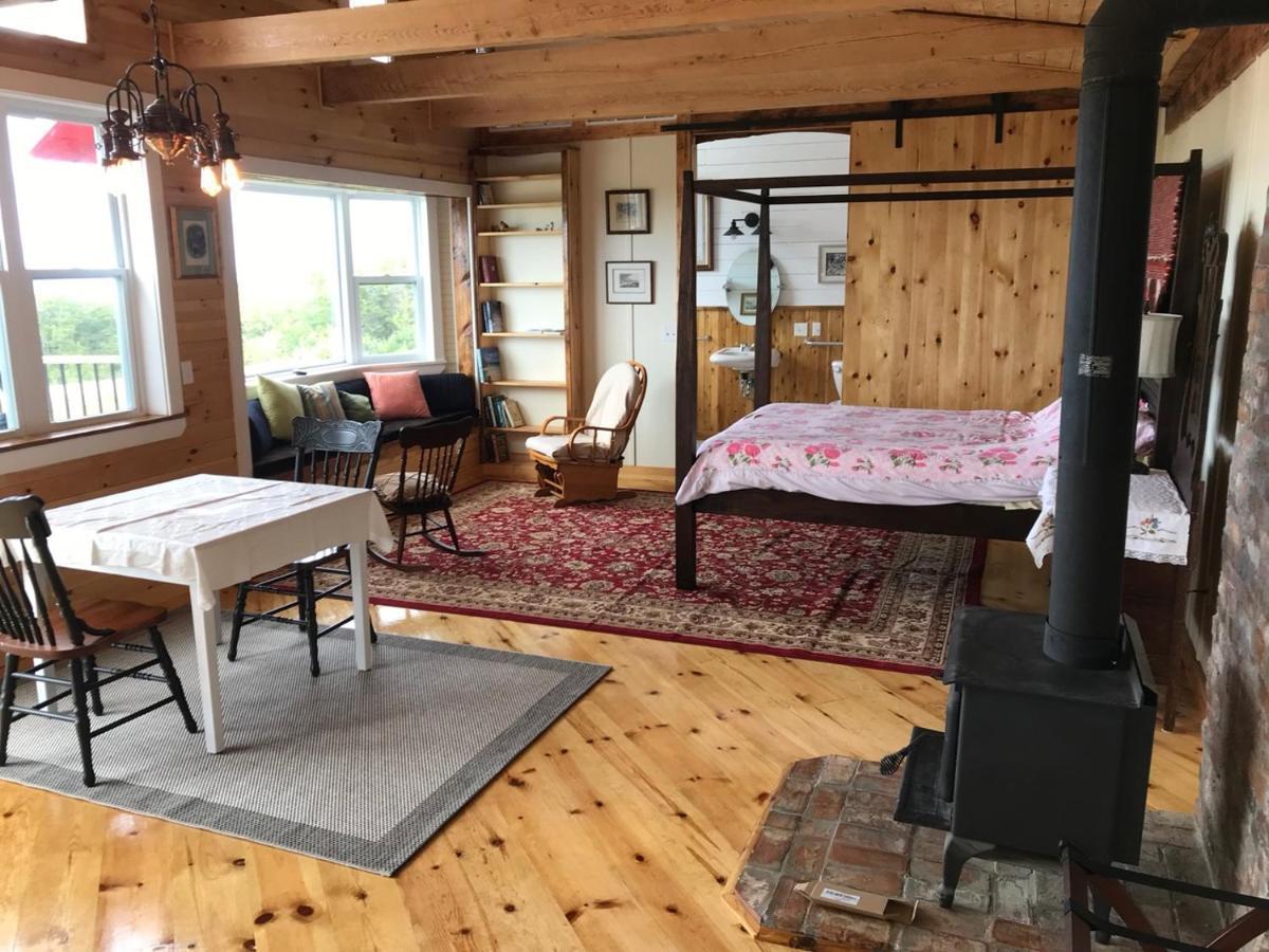 Maregold Centre - Juniper Cabin And Rose Cabin Victoria Beach Kültér fotó