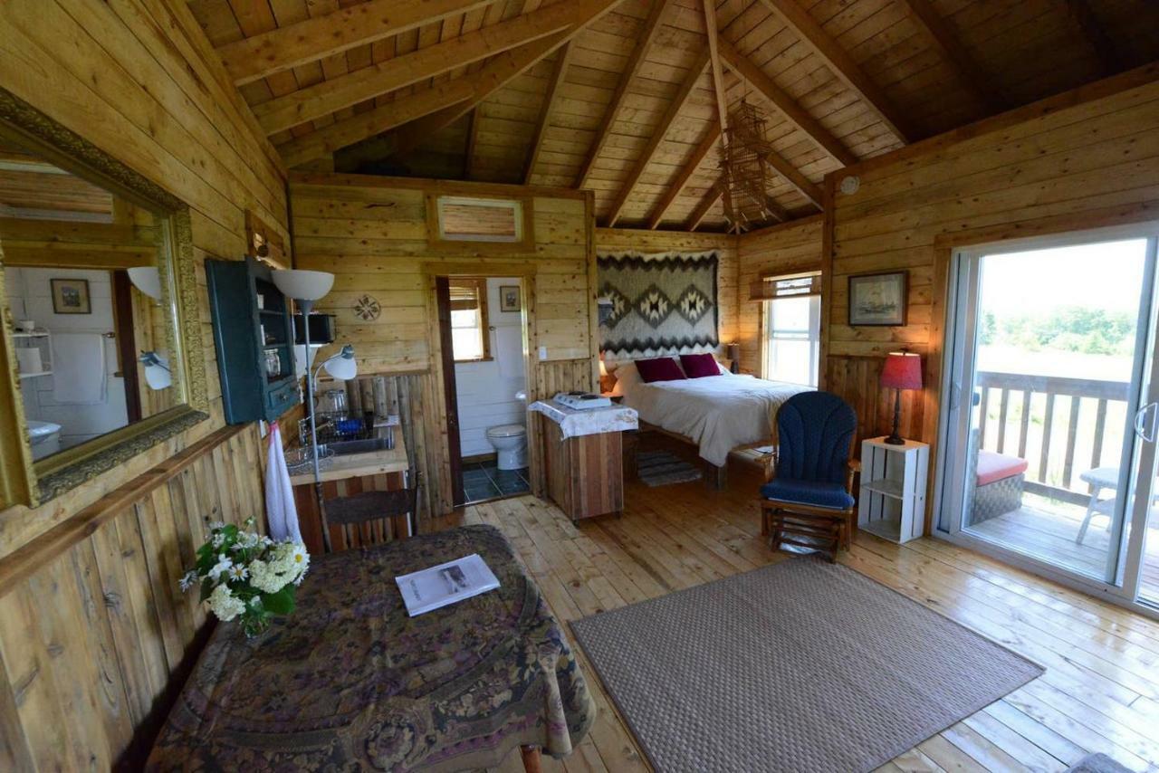 Maregold Centre - Juniper Cabin And Rose Cabin Victoria Beach Kültér fotó